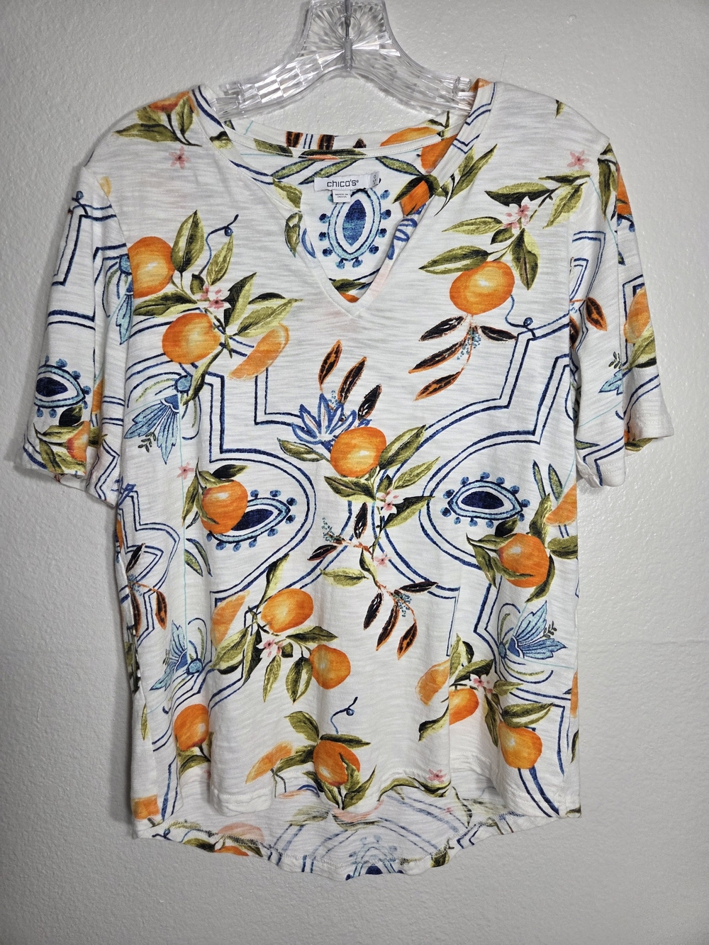 Chico's White Orange & Blue V-Neck Print Top